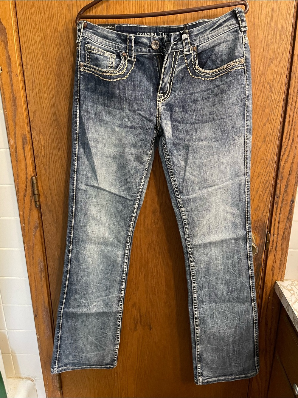 Cowgirl Tuff Men's Faded Blue Bootcut Jeans